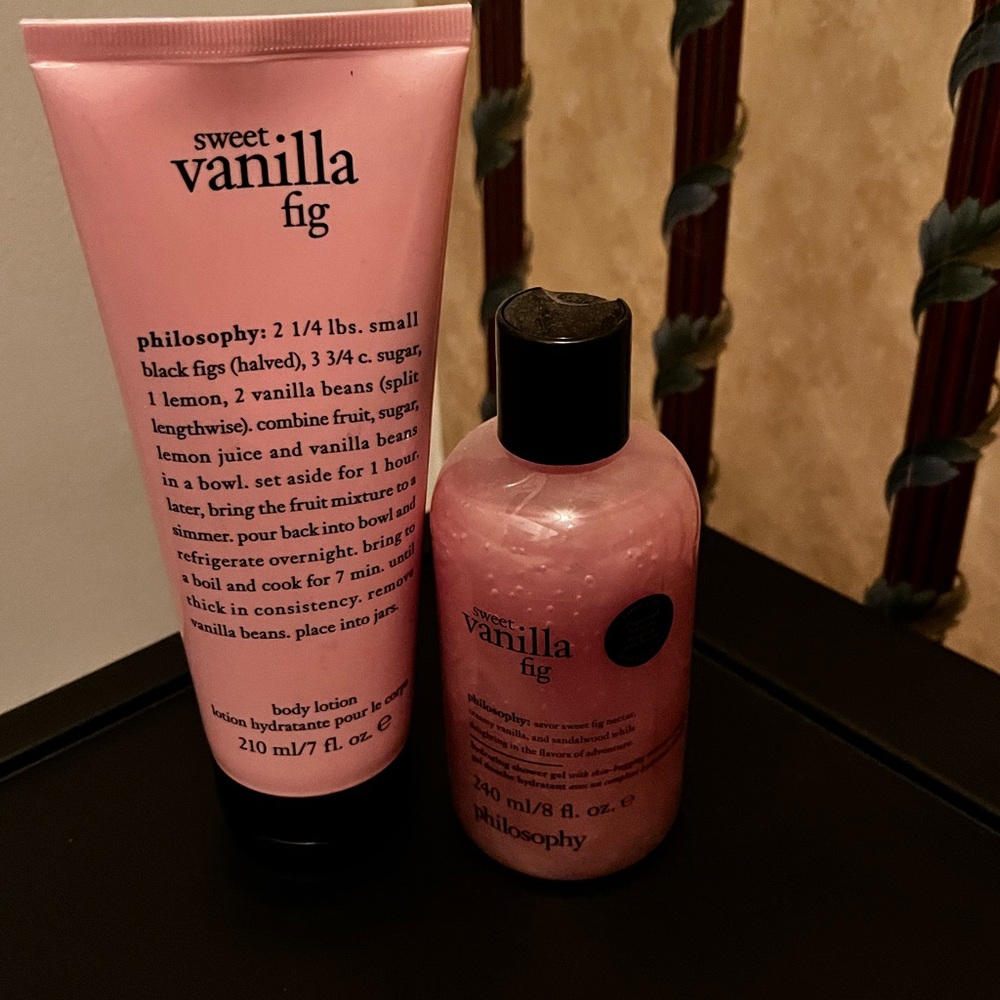 Philosophy Sweet Vanilla Fig Body Lotion & Wash Set - Pink
